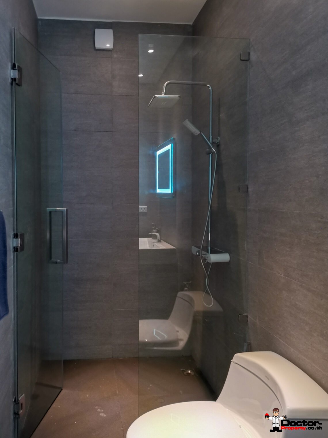 2 Bed Apartment with Communal Clubhouse – Mae Nam, Koh Samui – For Sale
